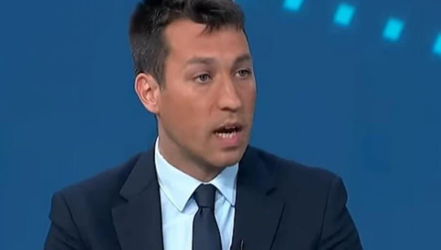 Poslanik ZLF-a Dobrica Veselinović tretirao tzv. Kosovo kao nezavisnu državu