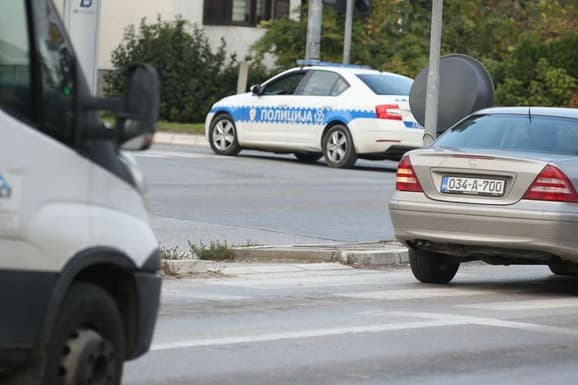 U ZORU SE POTUKLI U KAFANI Uhapšena dvojica Prijedorčana, jedna osoba TEŠKO povređena