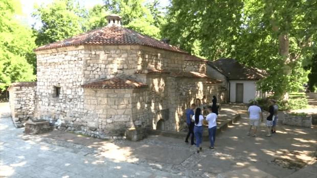 Ministar Memić objasnio namenu turističkih vaučera za penzionere
