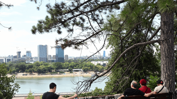 Promenljivo oblačno sa sunčanim intervalima – temperatura do 33 stepena