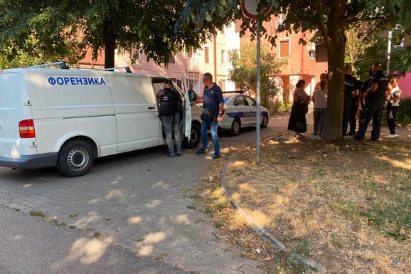 Tela brata i sestre pronađena u stanu na Bežanijskoj kosi