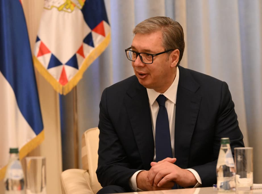 Vučić: Slati helikoptere u Francusku i Španiju, sprema se za požare