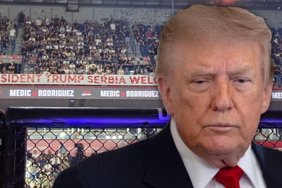 Transparent sa porukom Trampu prikazan tijekom UFC spektakla u Beogradu