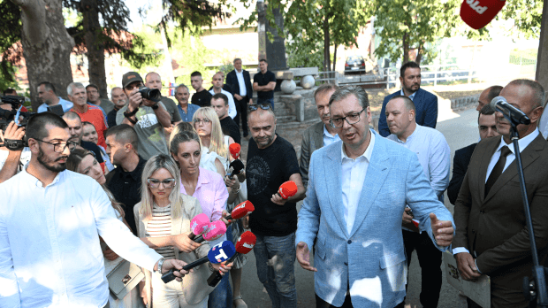 Vučić u Vasilju: Razgovaraću sa Putinom i Mađarom o NIS-u, očekujem finalizaciju dogovora